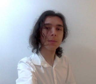 Photo of Jesús García Gutiérrez in a white shirt.